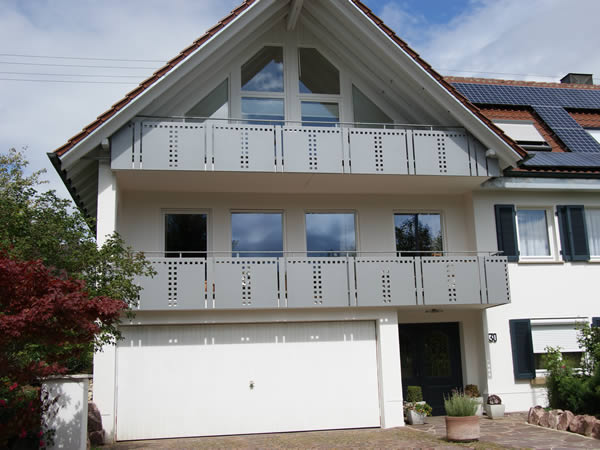 blechfuellungen-puverbeschichtet-2.jpg